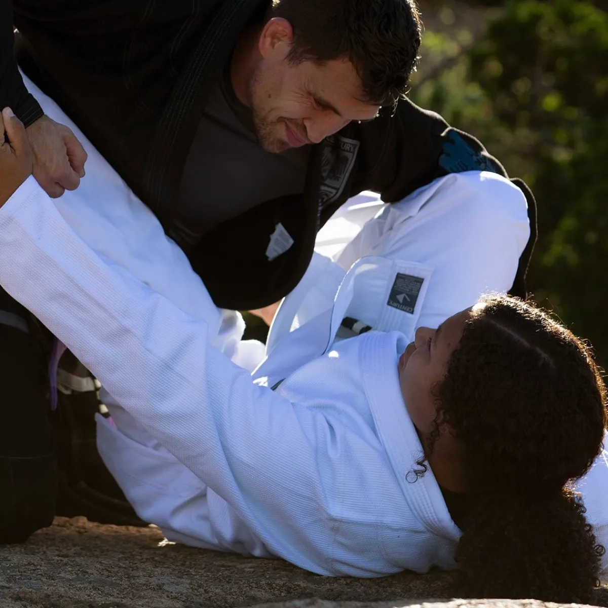 Online Century US Retail Aluna Brazilian Jiu-Jitsu Gi