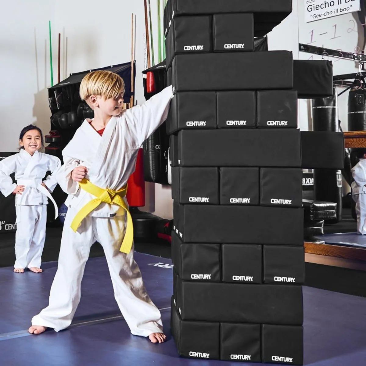 Online Century US Retail Stack and Smack Black
